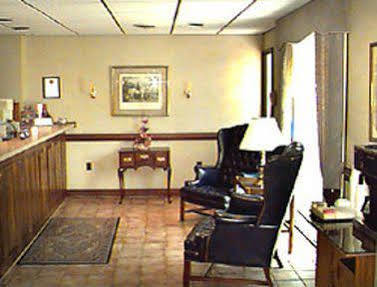 Knights Inn Glen Allen Interior foto